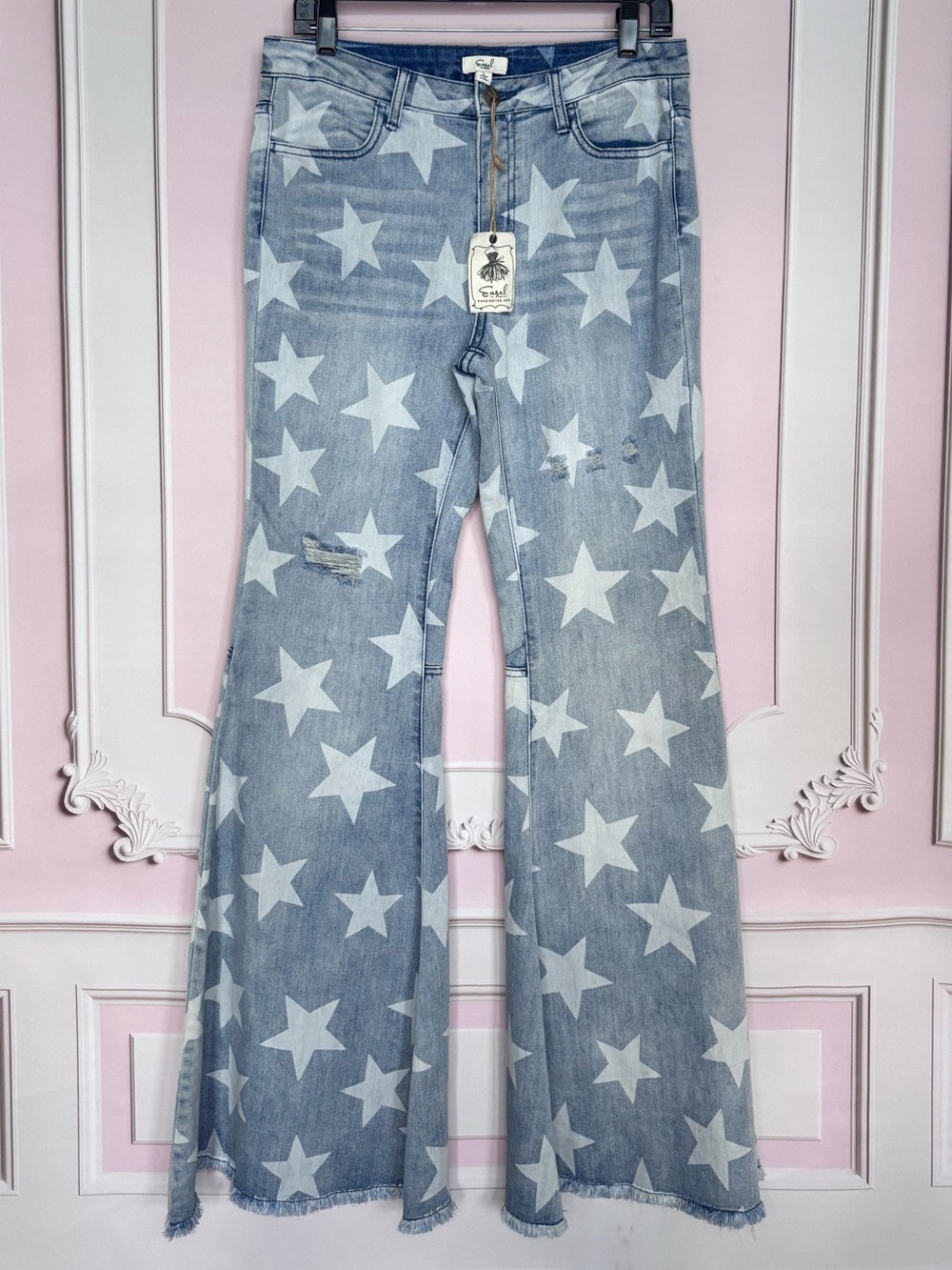 EASEL Super Flare High Rise Distressed Faded Star Blue Jeans--NWT--L